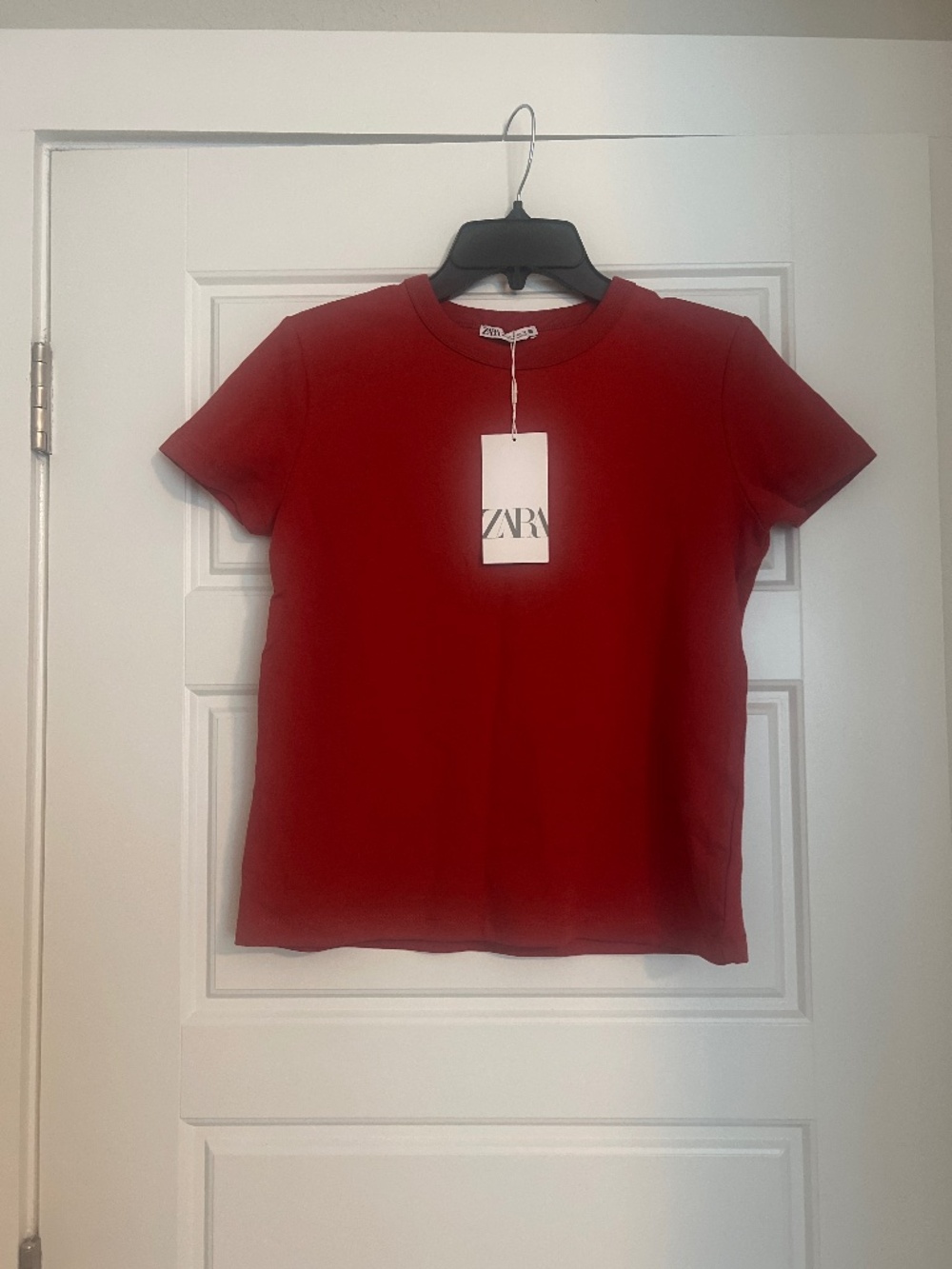 Zara crew neck tee shirt